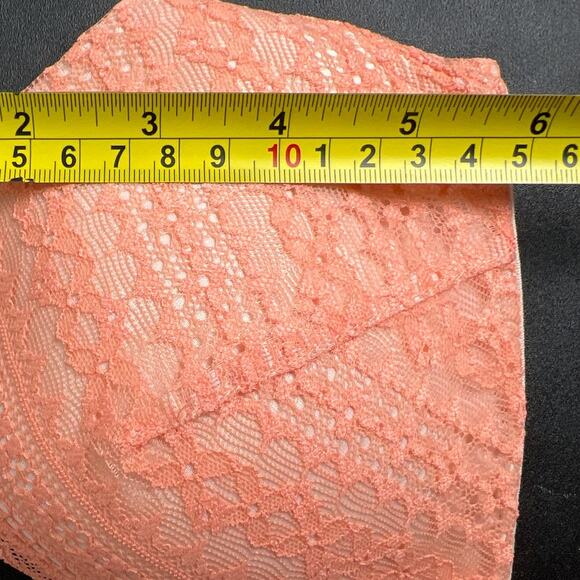 Victoria's Secret Coral Crochet Lace Plunge Demi Bra Size 34C - Picture 4 of 5